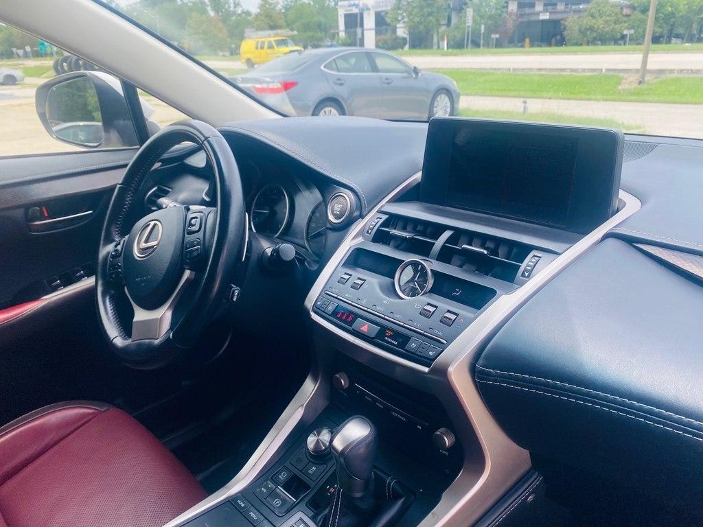 Lexus NX 200t FWD 2018