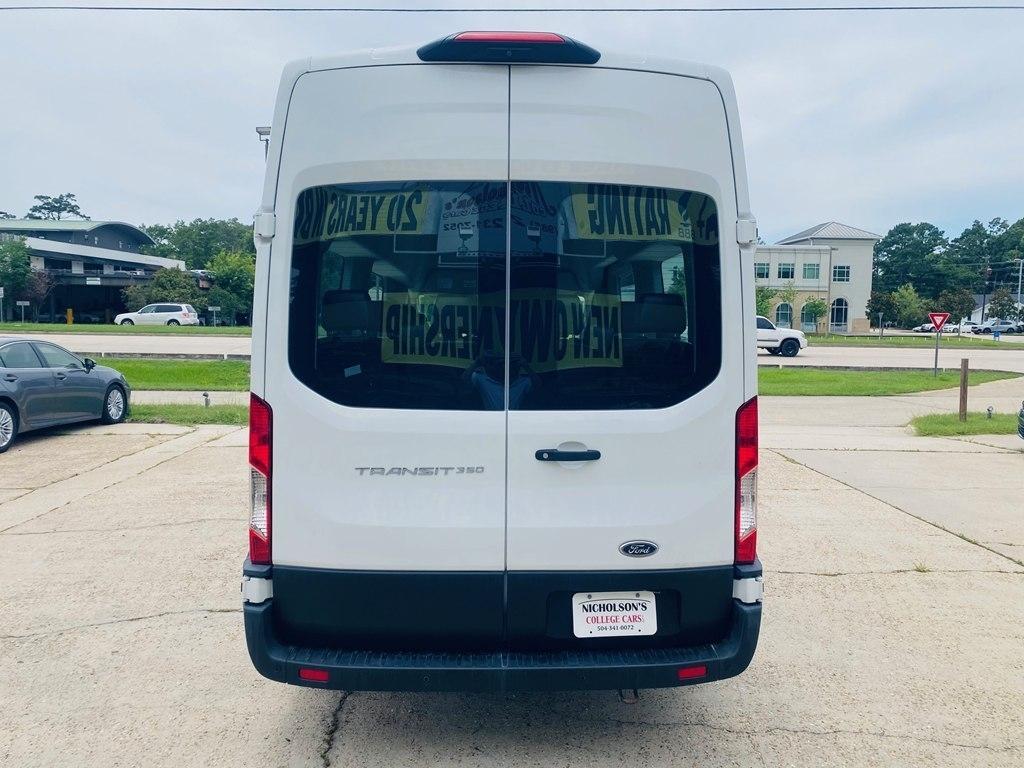 Ford Transit 350 Wagon High Roof XL w/Sliding Pass. 148-in. WB 2022