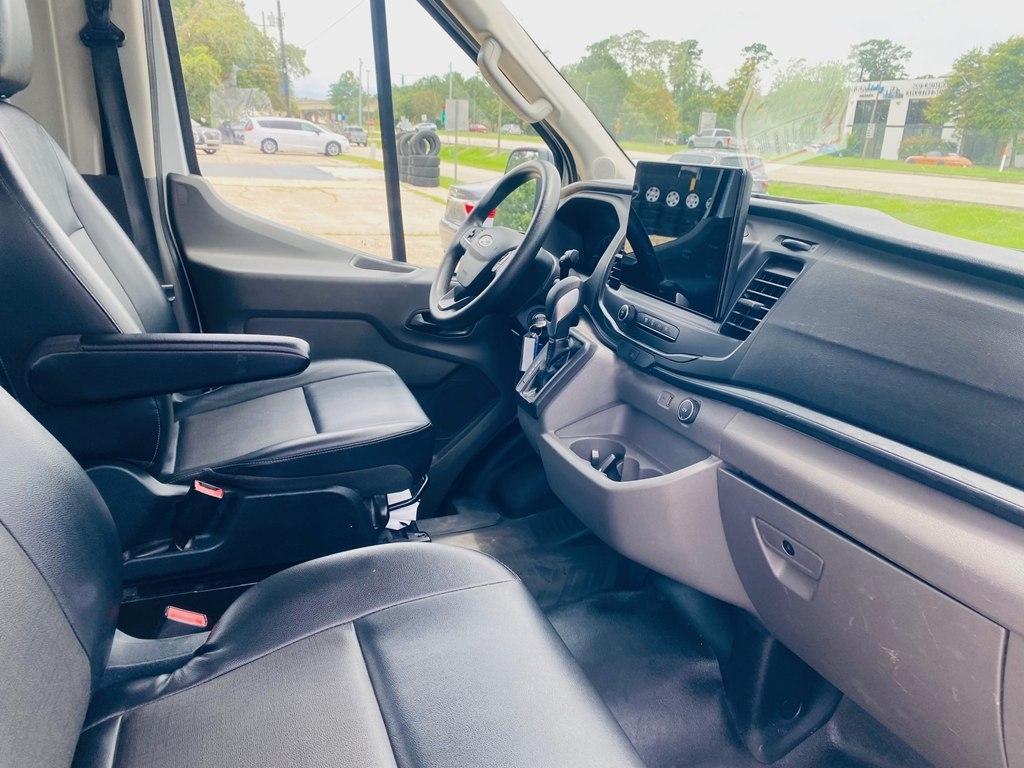 Ford Transit 350 Wagon High Roof XL w/Sliding Pass. 148-in. WB 2022