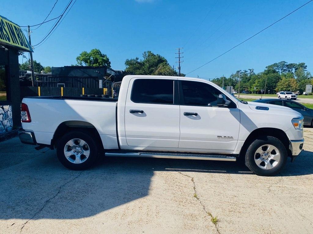 RAM 1500 Big Horn Crew Cab SWB 4WD 2023