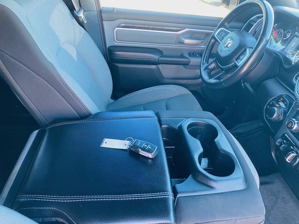 RAM 1500 Big Horn Crew Cab SWB 4WD 2023