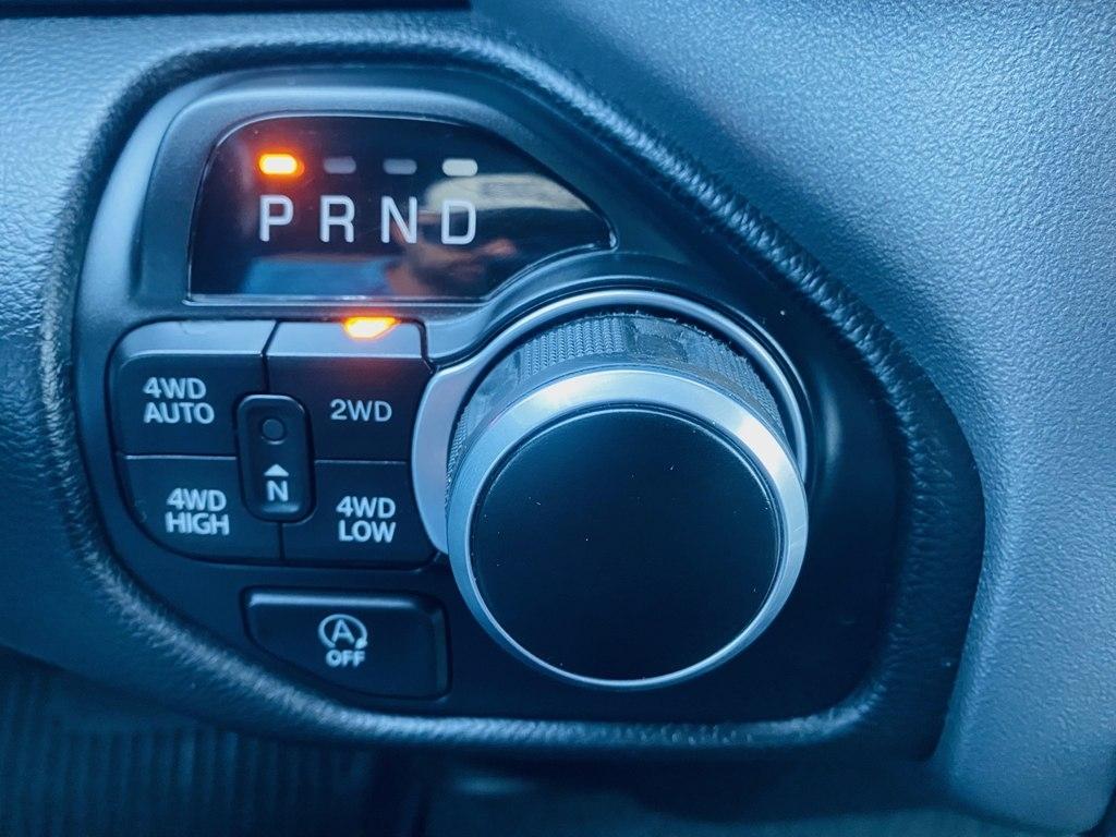 RAM 1500 Big Horn Crew Cab SWB 4WD 2023