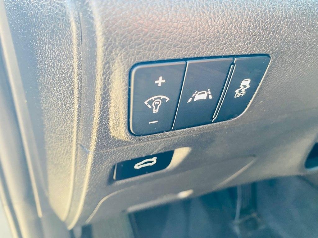 Kia K5 LXS 2022