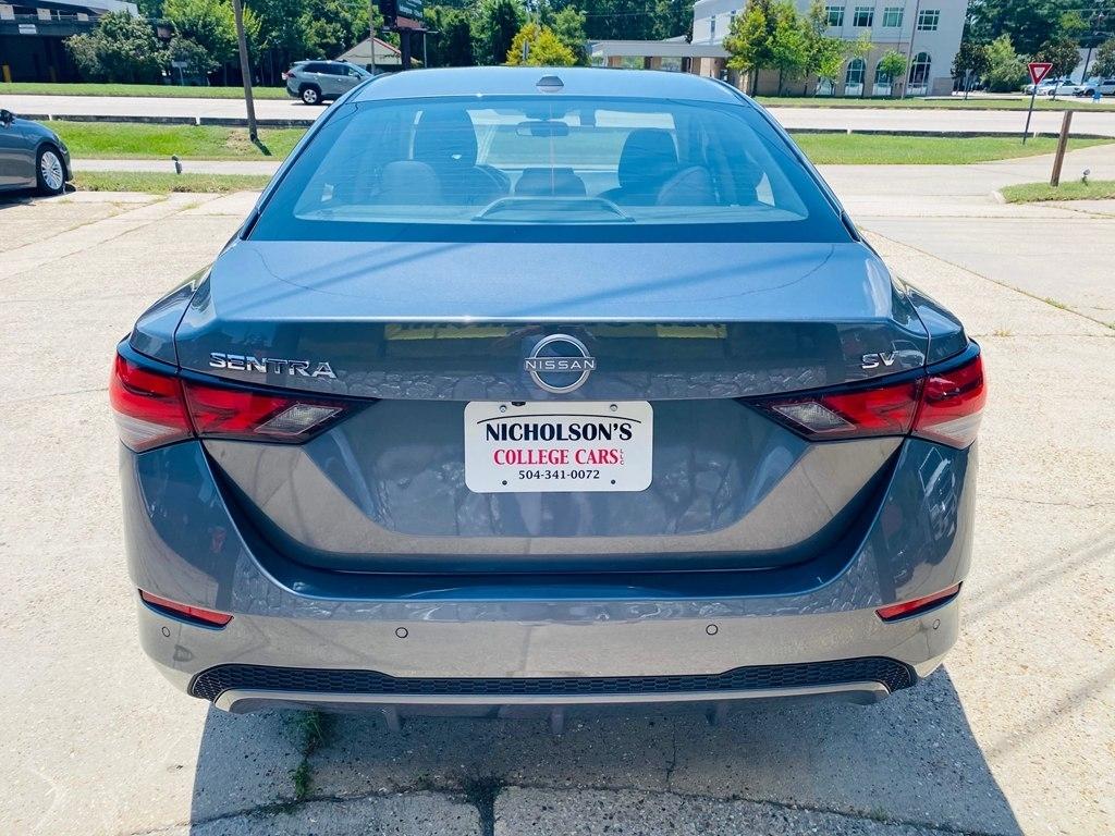 Nissan Sentra SV 2024