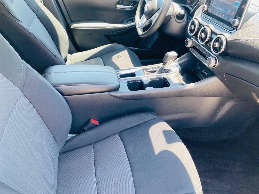 Nissan Sentra SV 2024
