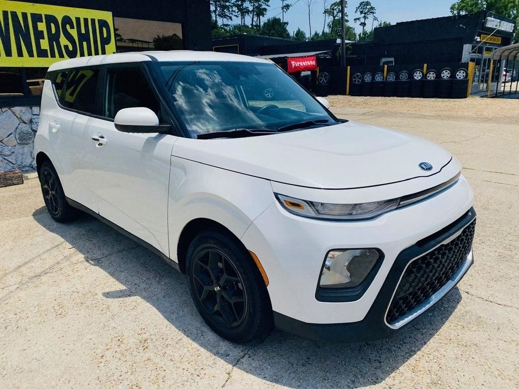 Kia Soul LX CVT 2021