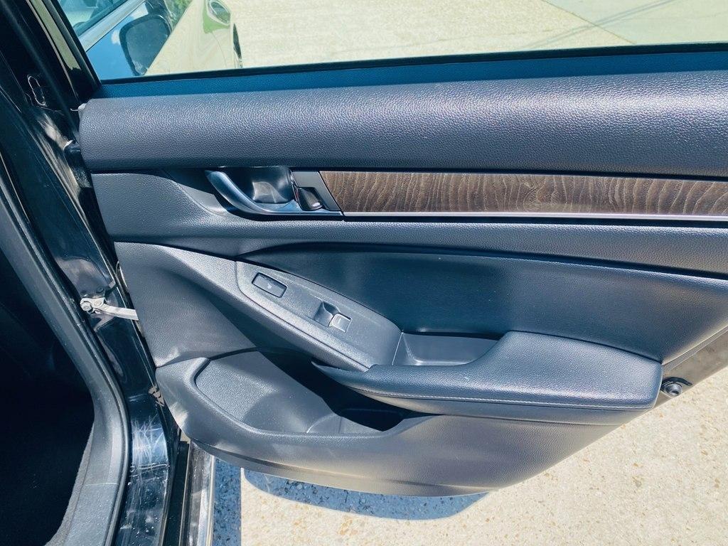 Honda Accord Touring CVT 2018