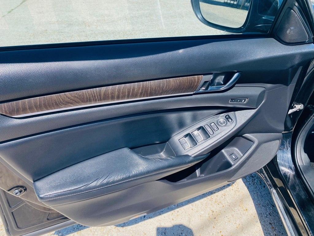 Honda Accord Touring CVT 2018