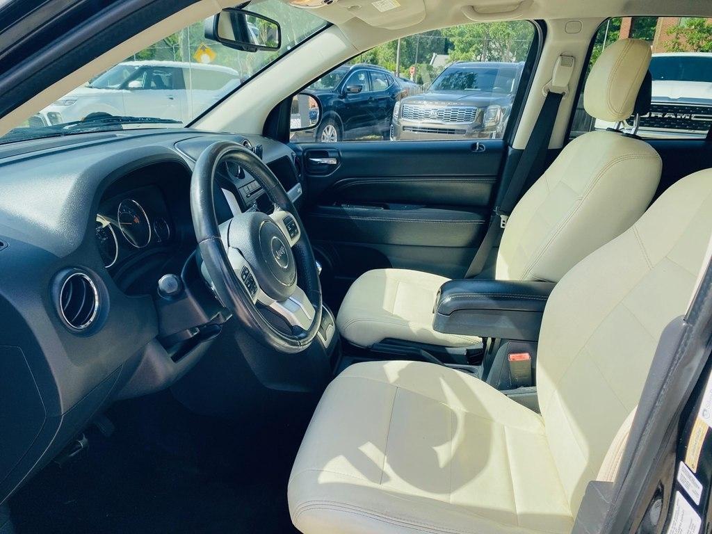 Jeep Compass Latitude FWD 2014