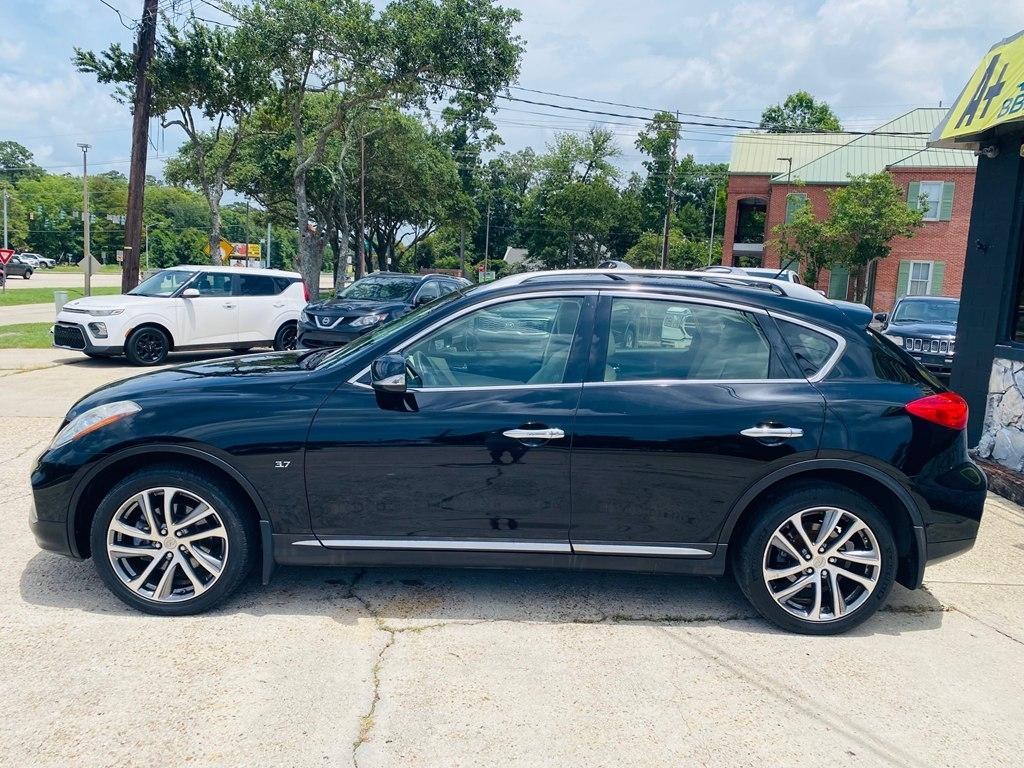 Infiniti QX50 Base RWD 2017