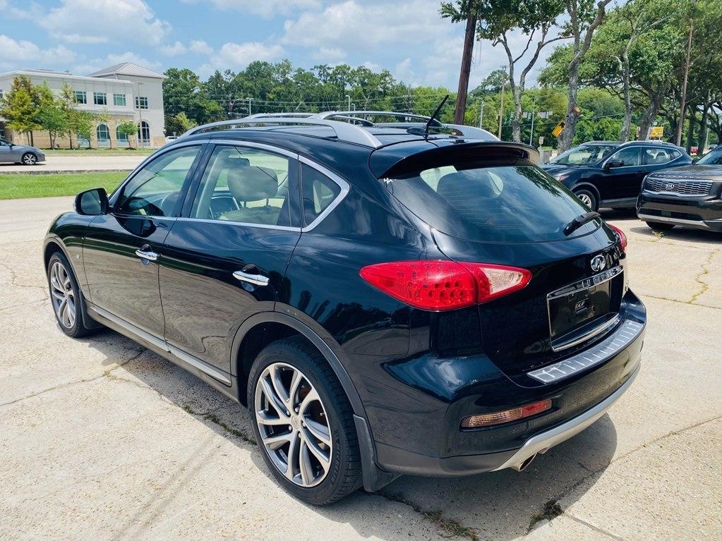 Infiniti QX50 Base RWD 2017