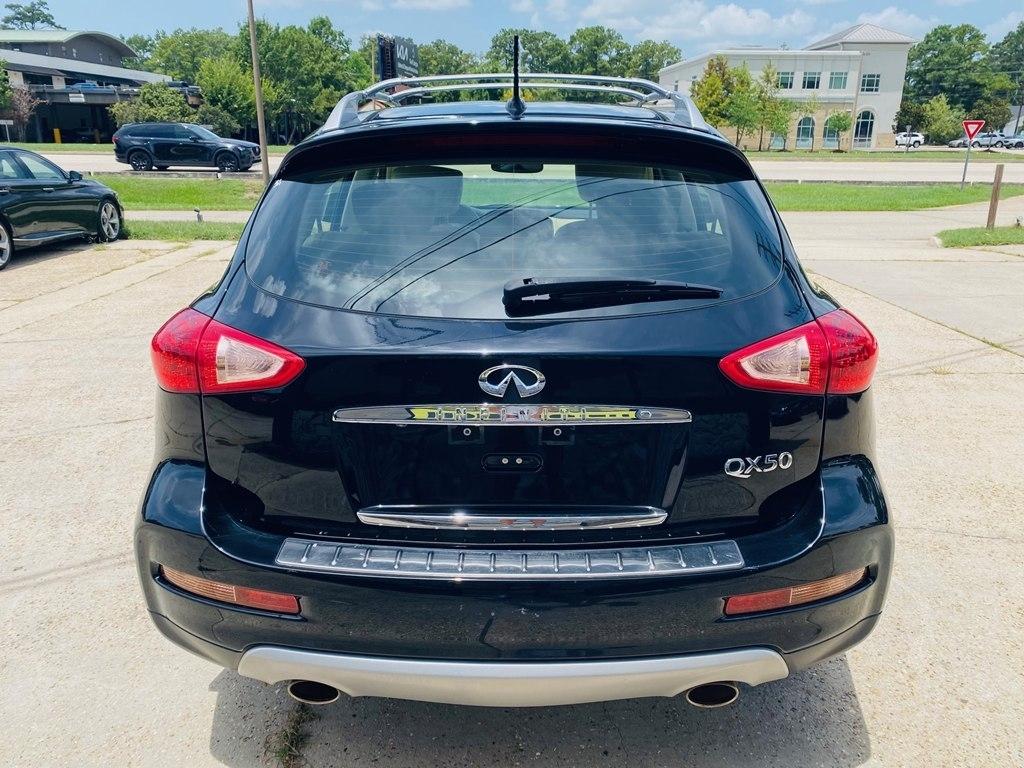 Infiniti QX50 Base RWD 2017