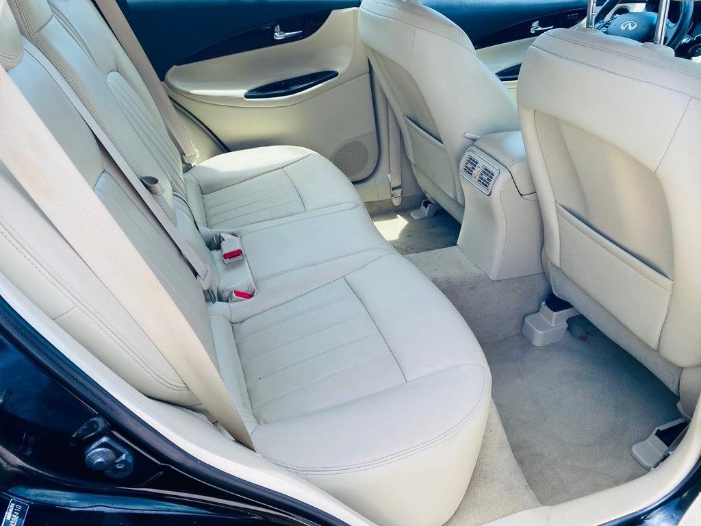 Infiniti QX50 Base RWD 2017