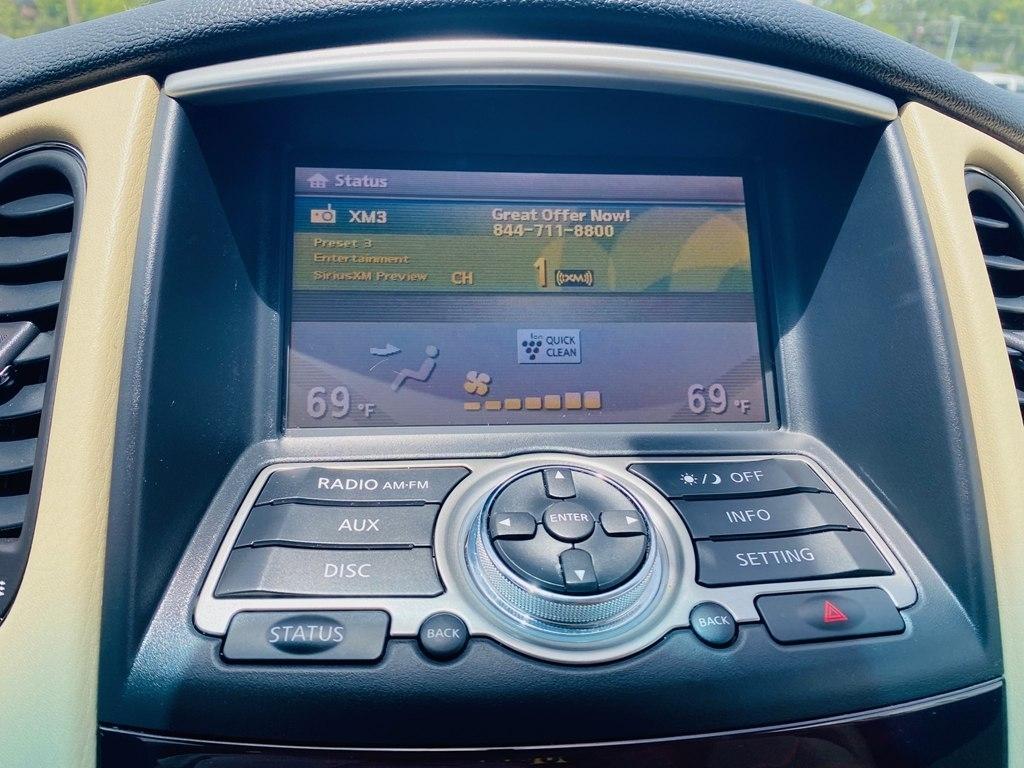 Infiniti QX50 Base RWD 2017