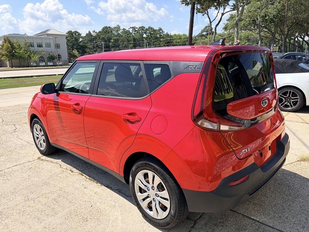 Kia Soul LX CVT 2021