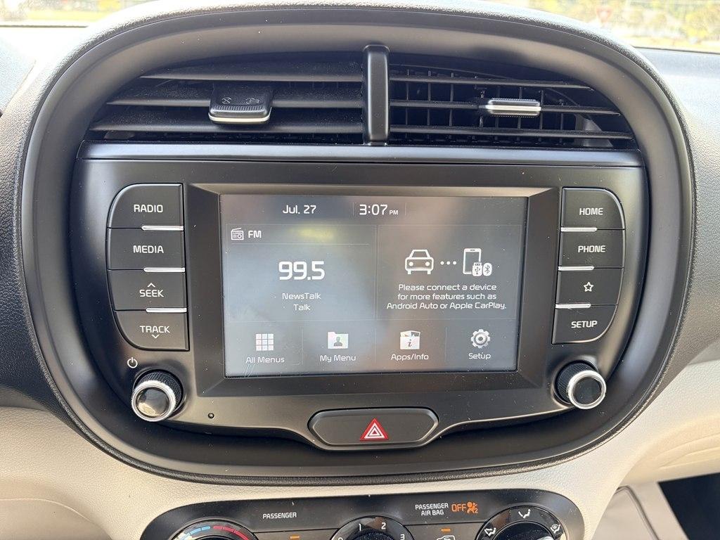 Kia Soul LX CVT 2021