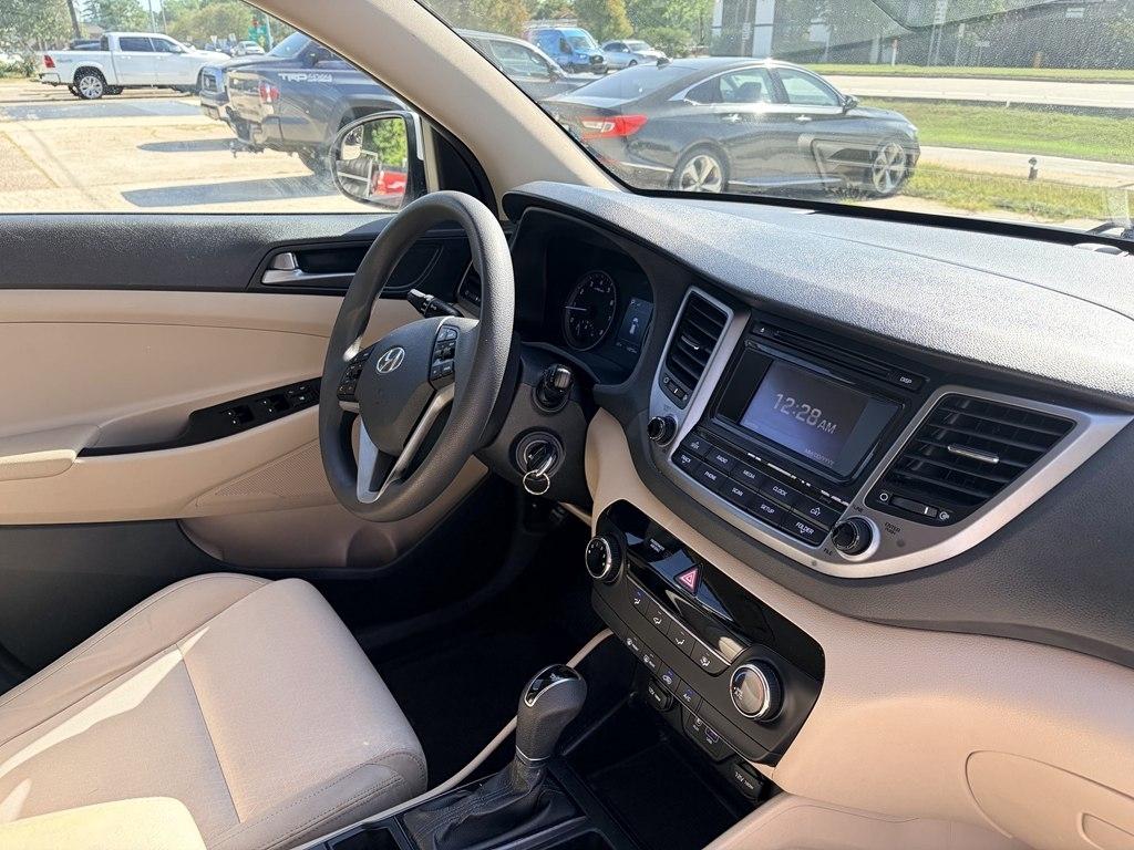 Hyundai Tucson SE 2017