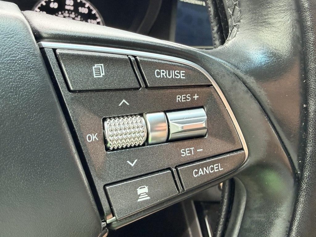 Genesis G90 Ultimate 2017