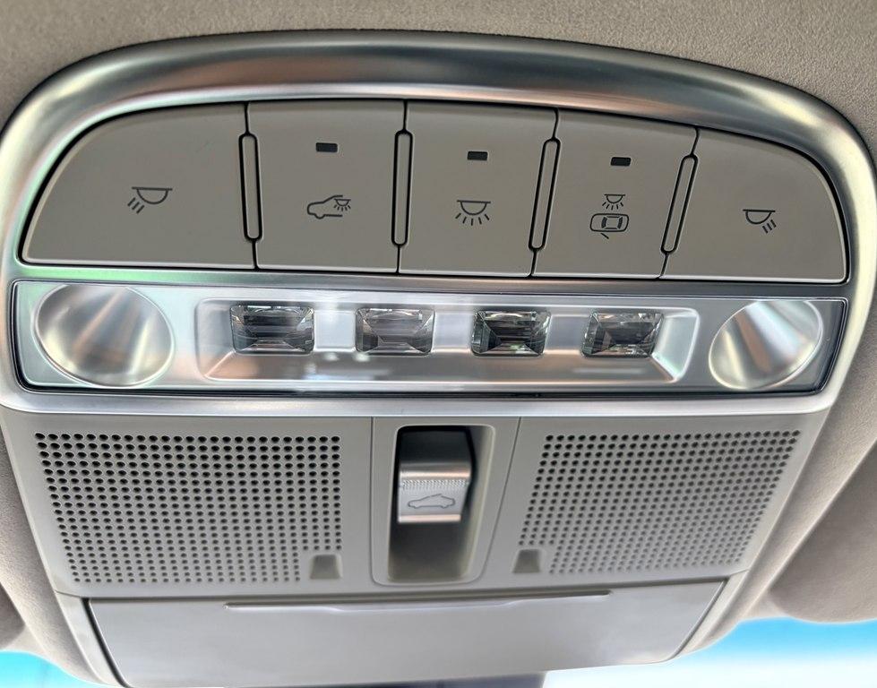 Genesis G90 Ultimate 2017
