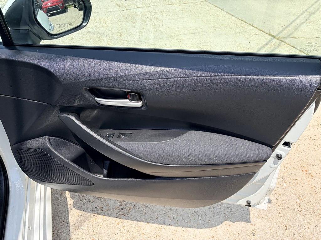 Toyota Corolla LE 2021