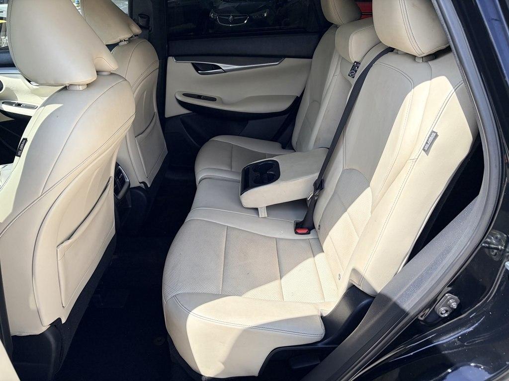 Infiniti QX50 LUXE 2022