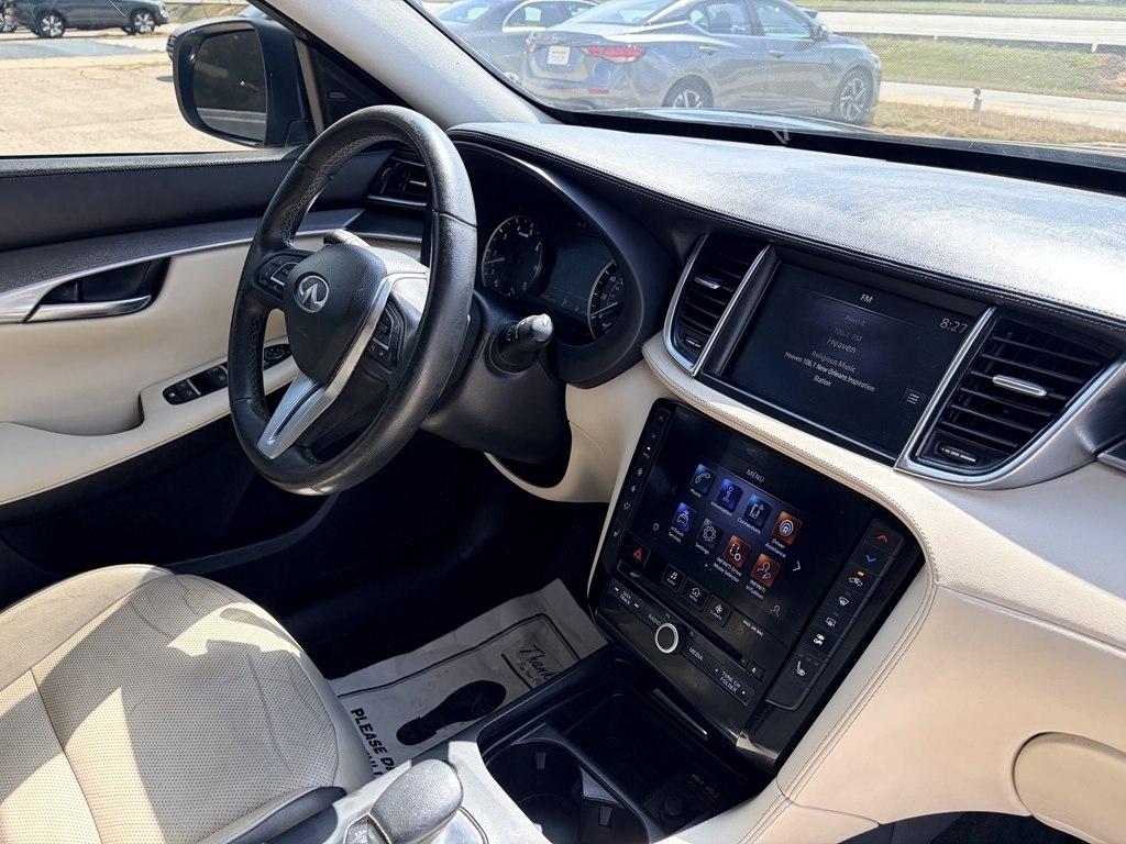 Infiniti QX50 LUXE 2022