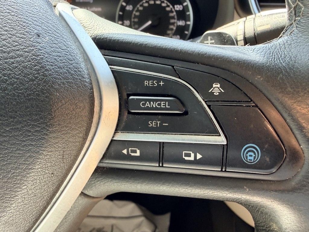 Infiniti QX50 LUXE 2022