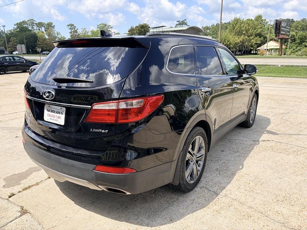 Hyundai Santa Fe SE w/Premium Package 2016