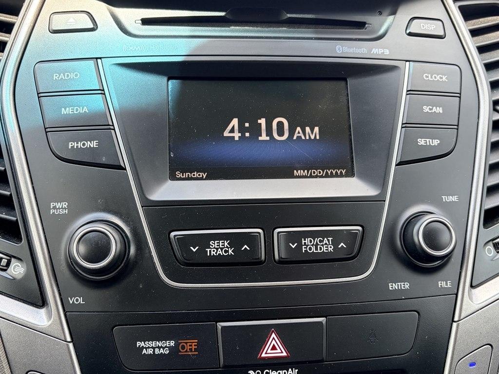 Hyundai Santa Fe SE w/Premium Package 2016