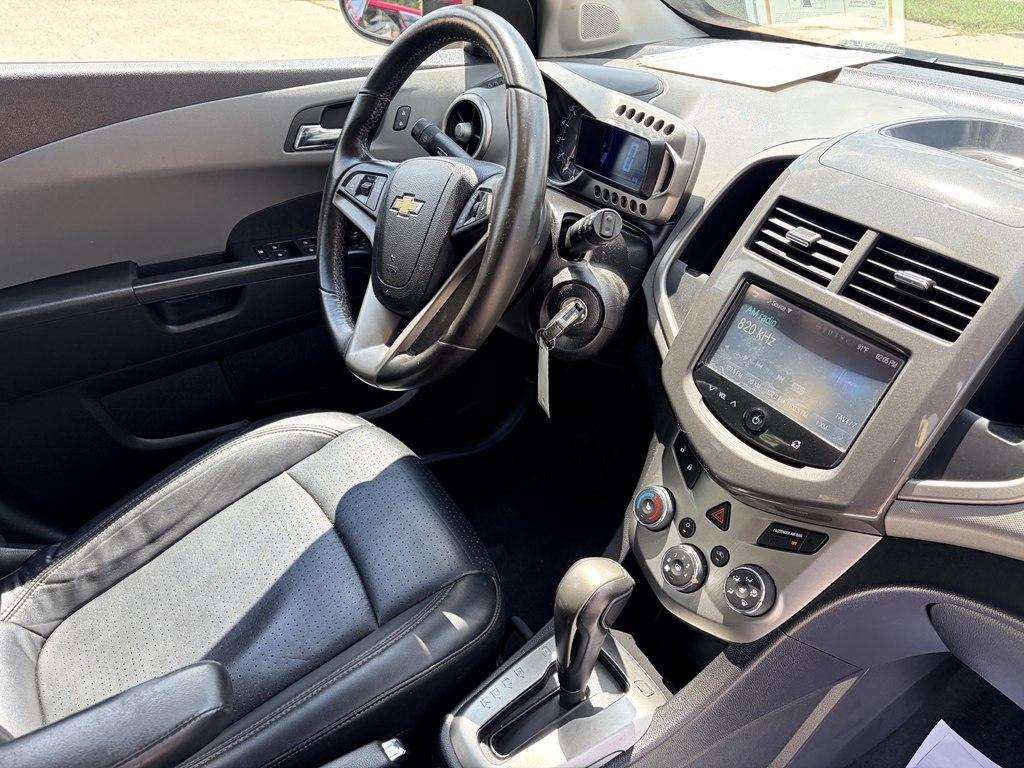 Chevrolet Sonic LTZ Auto 5-Door 2016