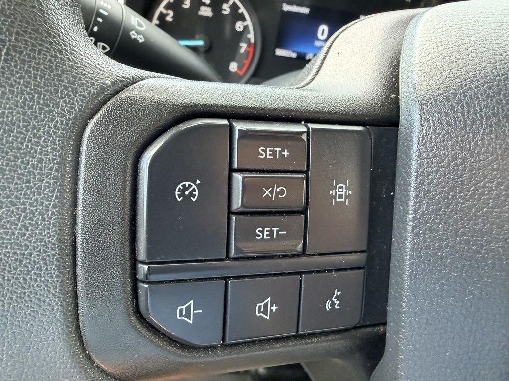 Ford F-150 XL SuperCrew 5.5-ft. Bed 2WD 2022
