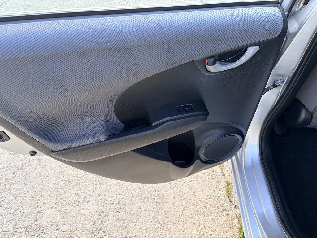 Honda Fit 5-Speed AT 2012