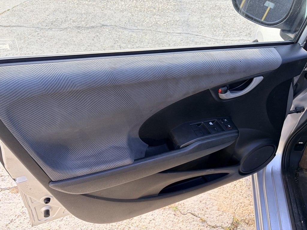 Honda Fit 5-Speed AT 2012