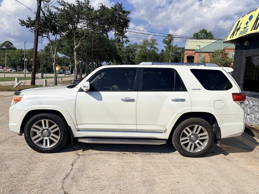 Toyota 4Runner SR5 2WD 2013