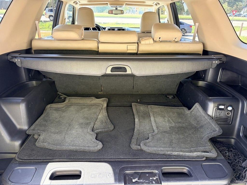 Toyota 4Runner SR5 2WD 2013