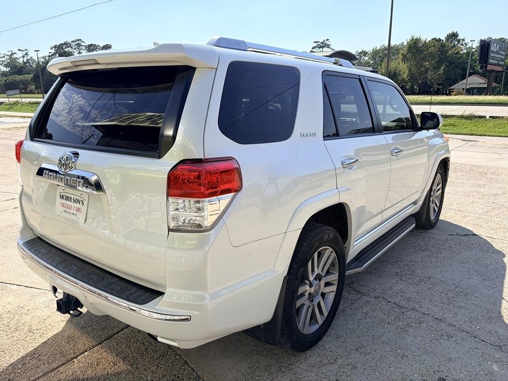 Toyota 4Runner SR5 2WD 2013