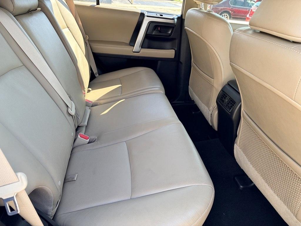 Toyota 4Runner SR5 2WD 2013