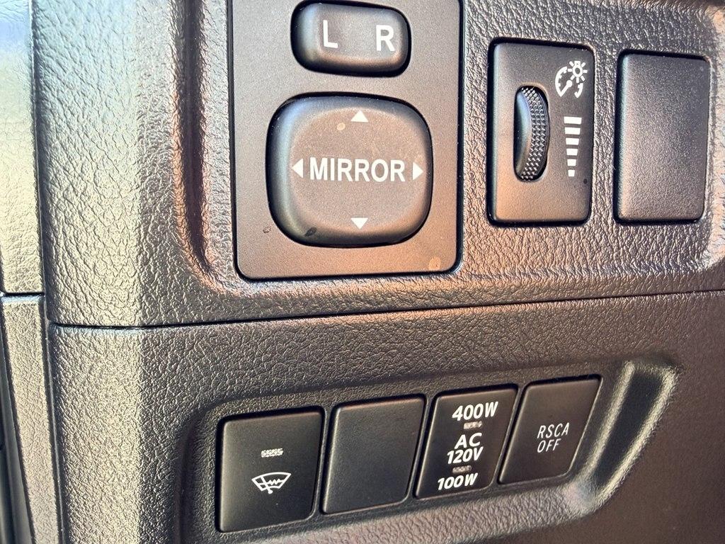 Toyota 4Runner SR5 2WD 2013