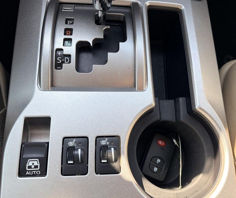 Toyota 4Runner SR5 2WD 2013