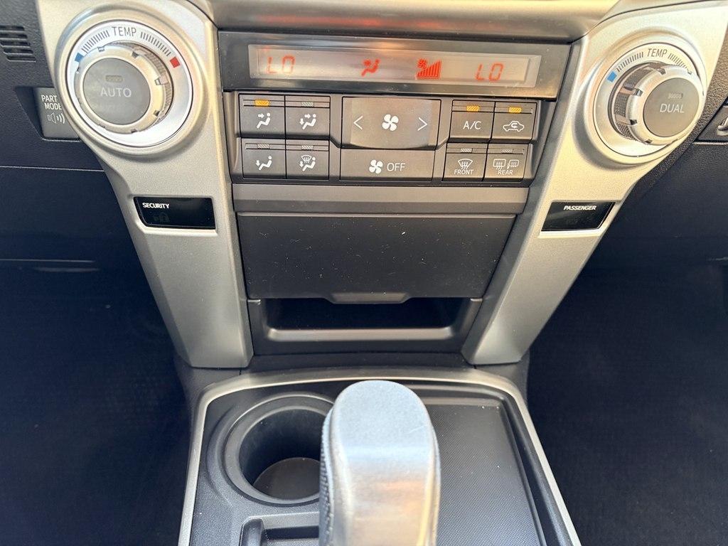 Toyota 4Runner SR5 2WD 2013