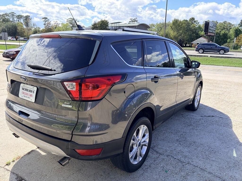 Ford Escape SE FWD 2019