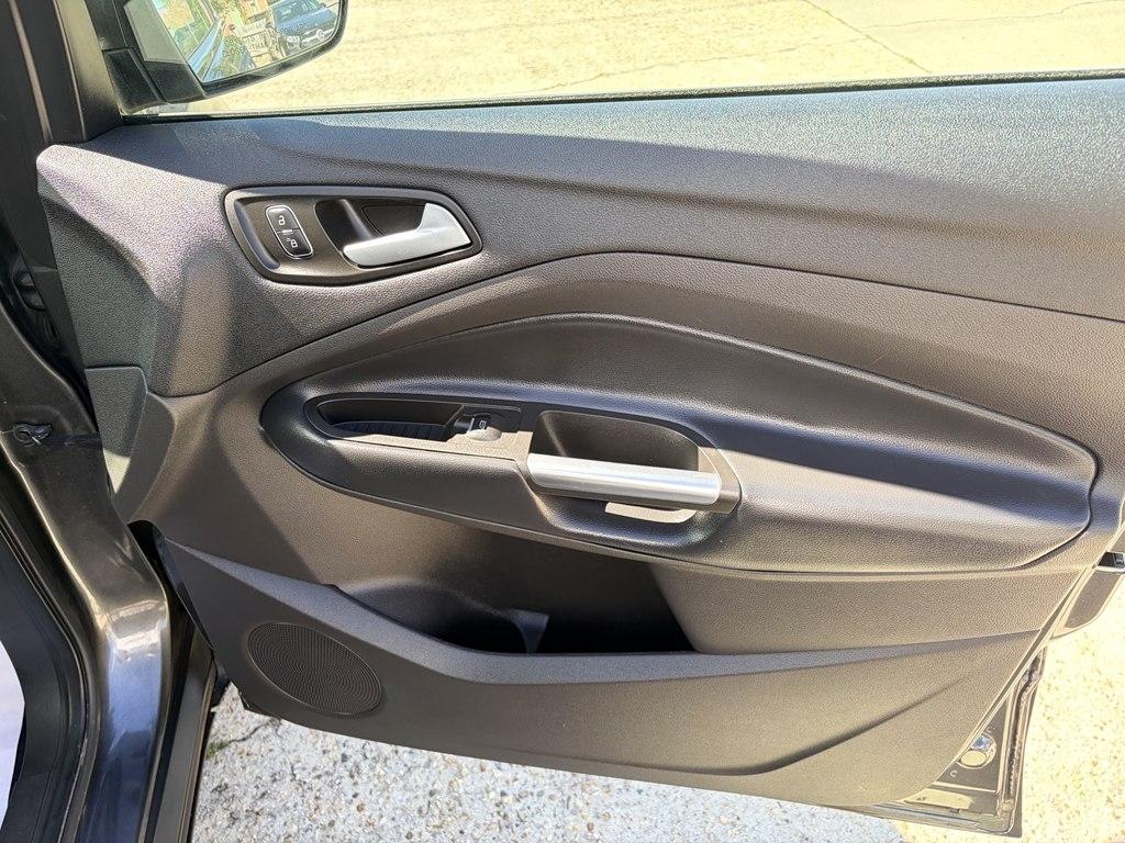 Ford Escape SE FWD 2019