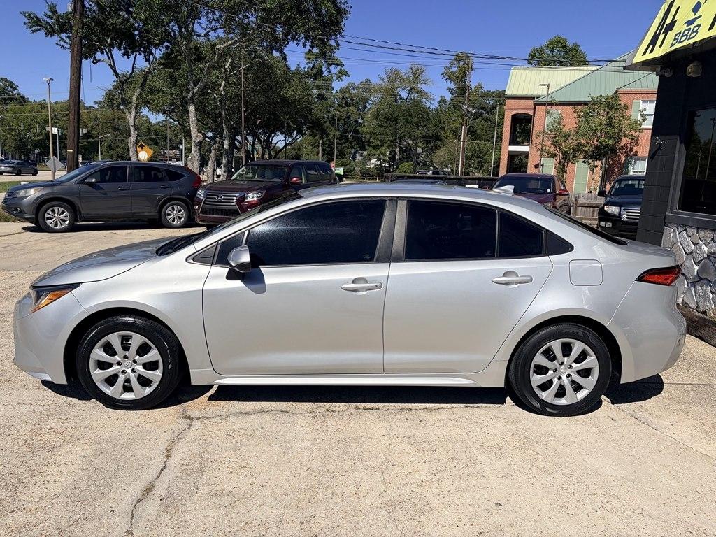 Toyota Corolla LE 2022