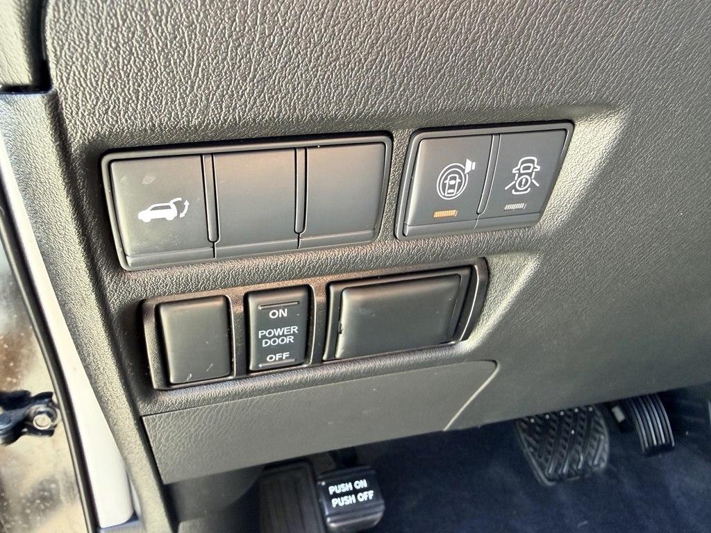 Nissan Armada SV 2WD 2020