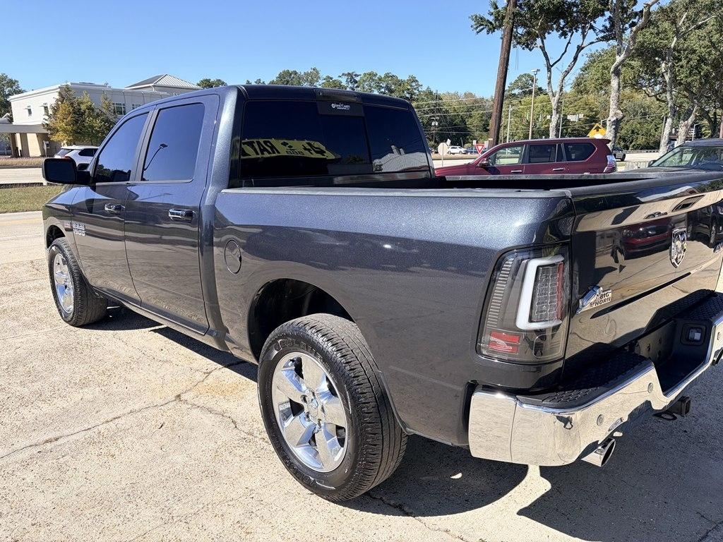 RAM 1500 SLT Crew Cab SWB 4WD 2017