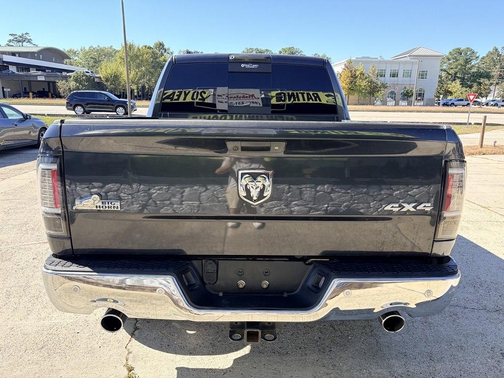RAM 1500 SLT Crew Cab SWB 4WD 2017