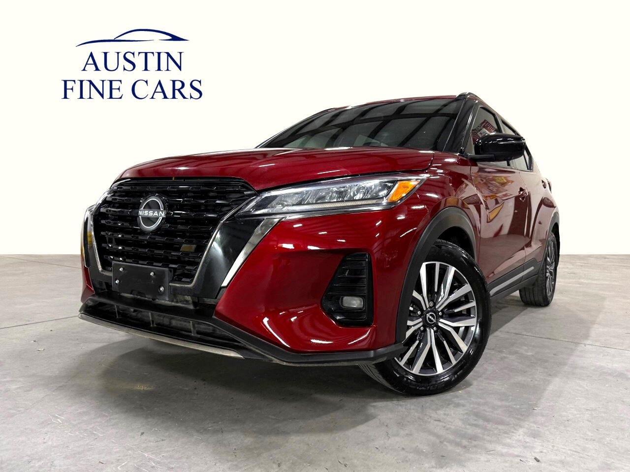 2022 Nissan Kicks SR