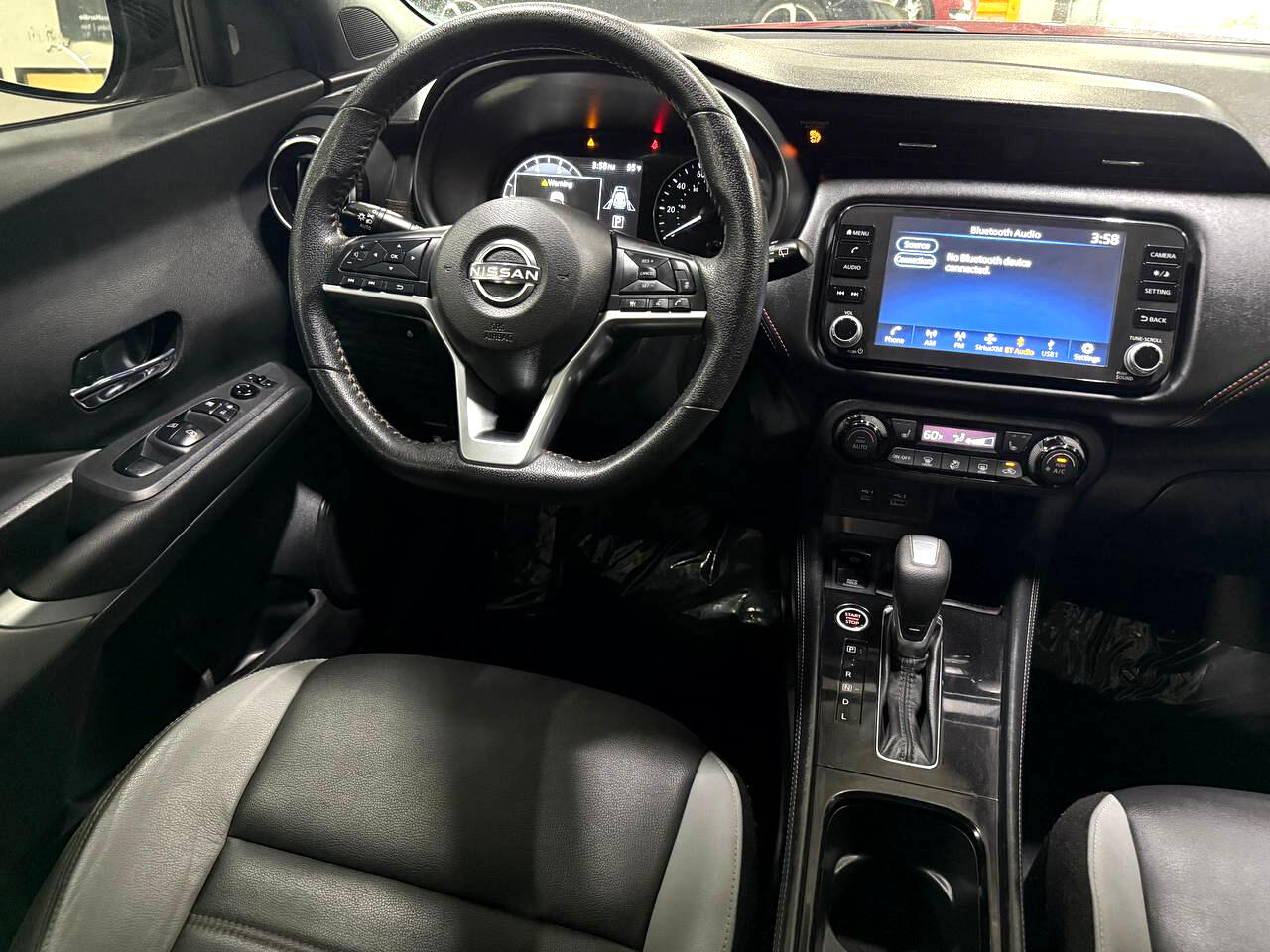 Nissan Kicks SR 2022