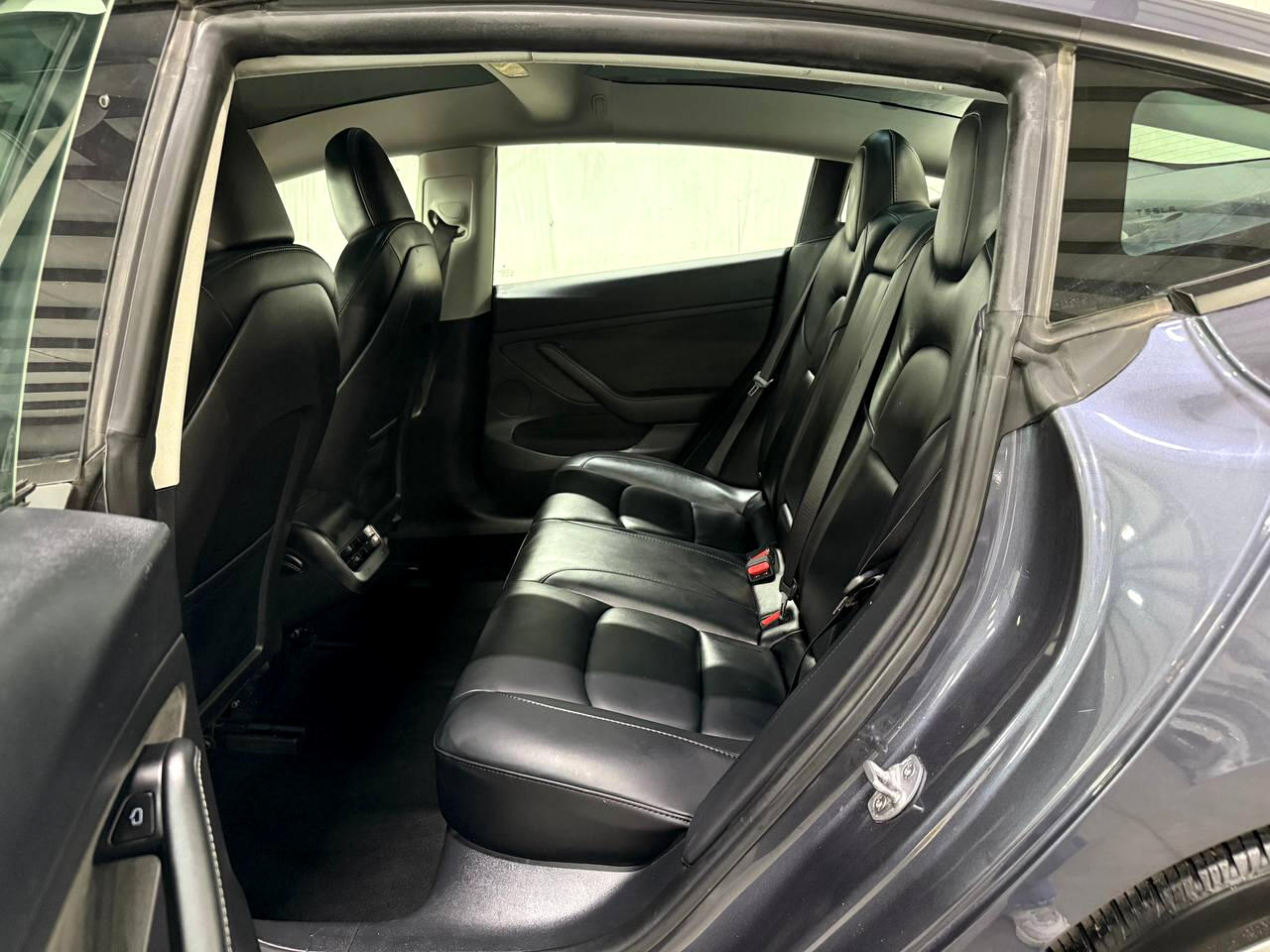 Tesla Model 3 RWD 2023