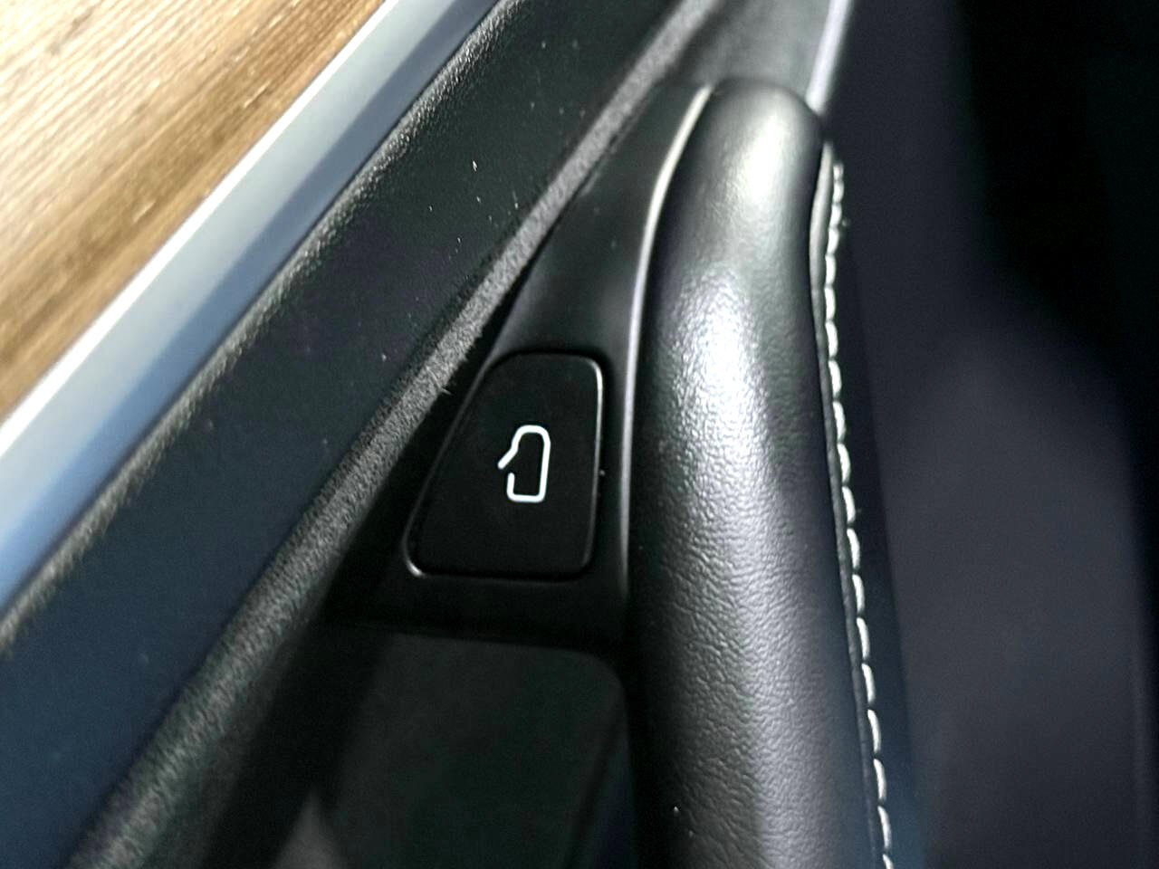 Tesla Model 3 RWD 2023
